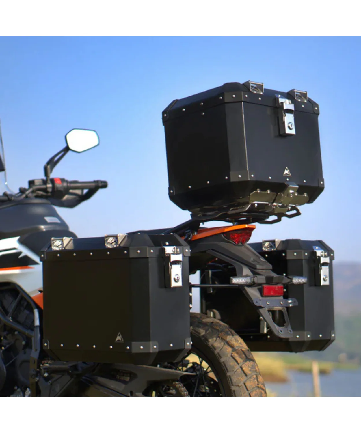 Auto Engina Aluminium Topbox 42L for 2025 KTM 390 Adventure X/S - Black - Image 5