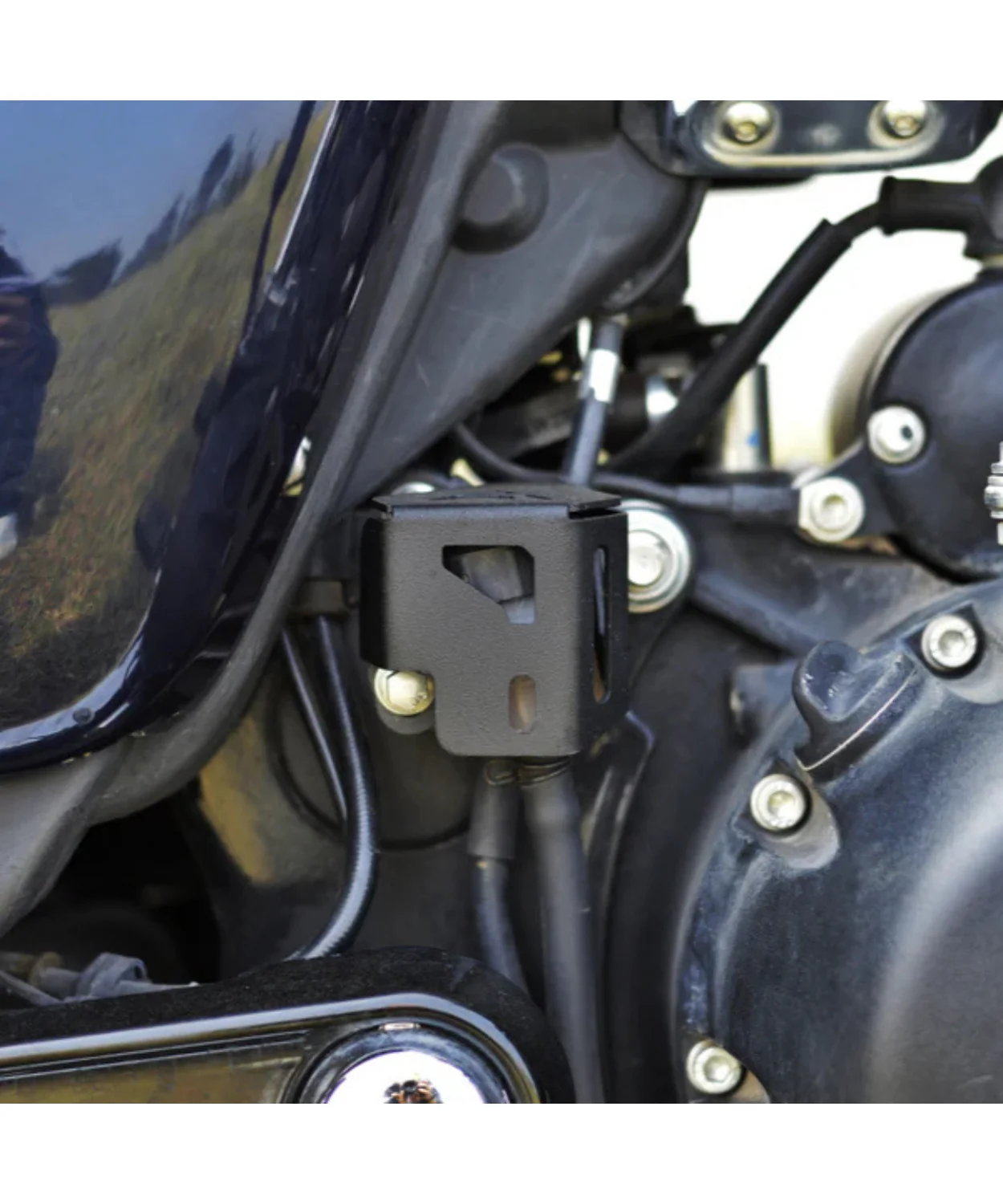 Auto Engina Rear Brake Oil Reservoir Cover for Royal Enfield Meteor 350 - Black - Image 2