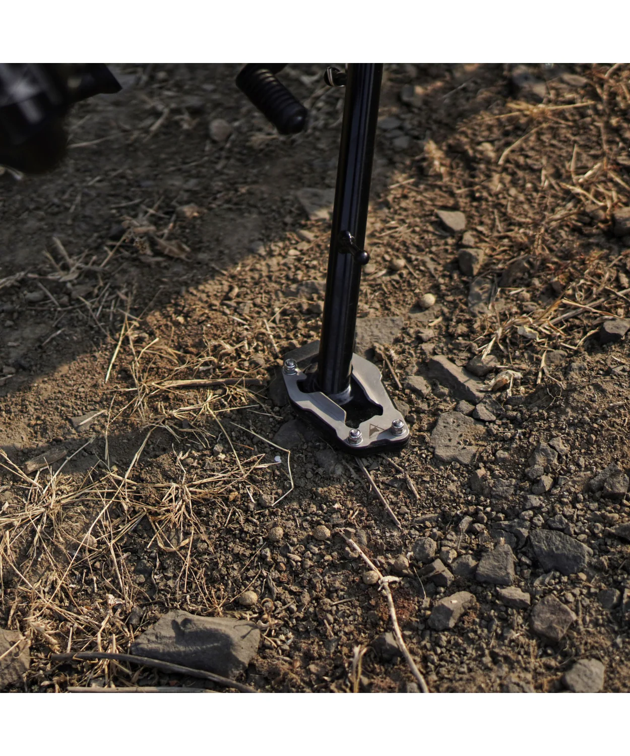 Auto Engina Triumph Scrambler 400x Side Stand Extender - Image 2