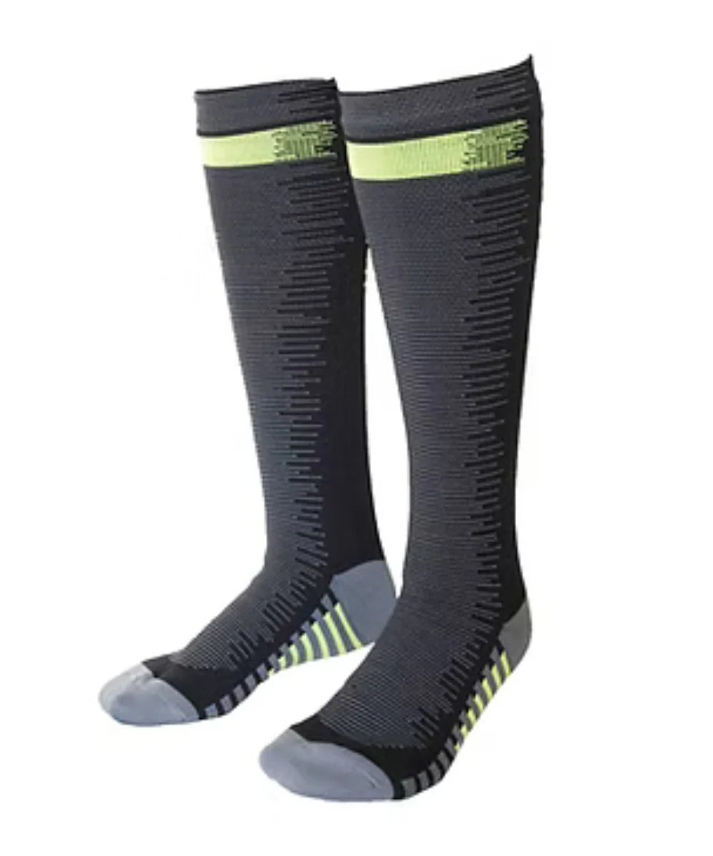 BBG W3 Waterproof / Windproof and Winterproof Socks - Neon - Image 2