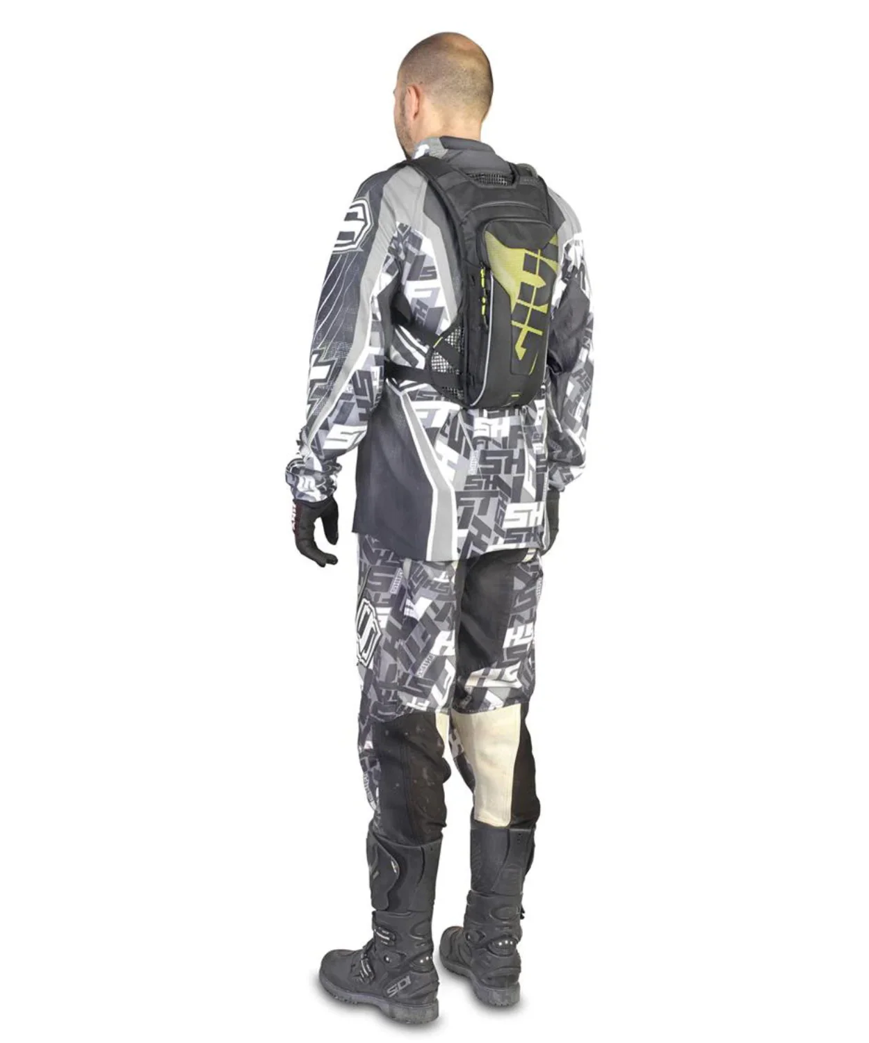 Givi Rucksack with Integrated Water Bag 3L - Black - GRT719V - Image 8