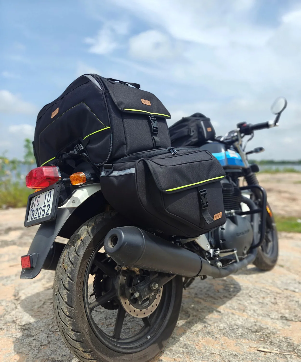 Guardian Gears Sidekick Sports 45L Saddle Bag with Waterproof Rain Cover - Image 8