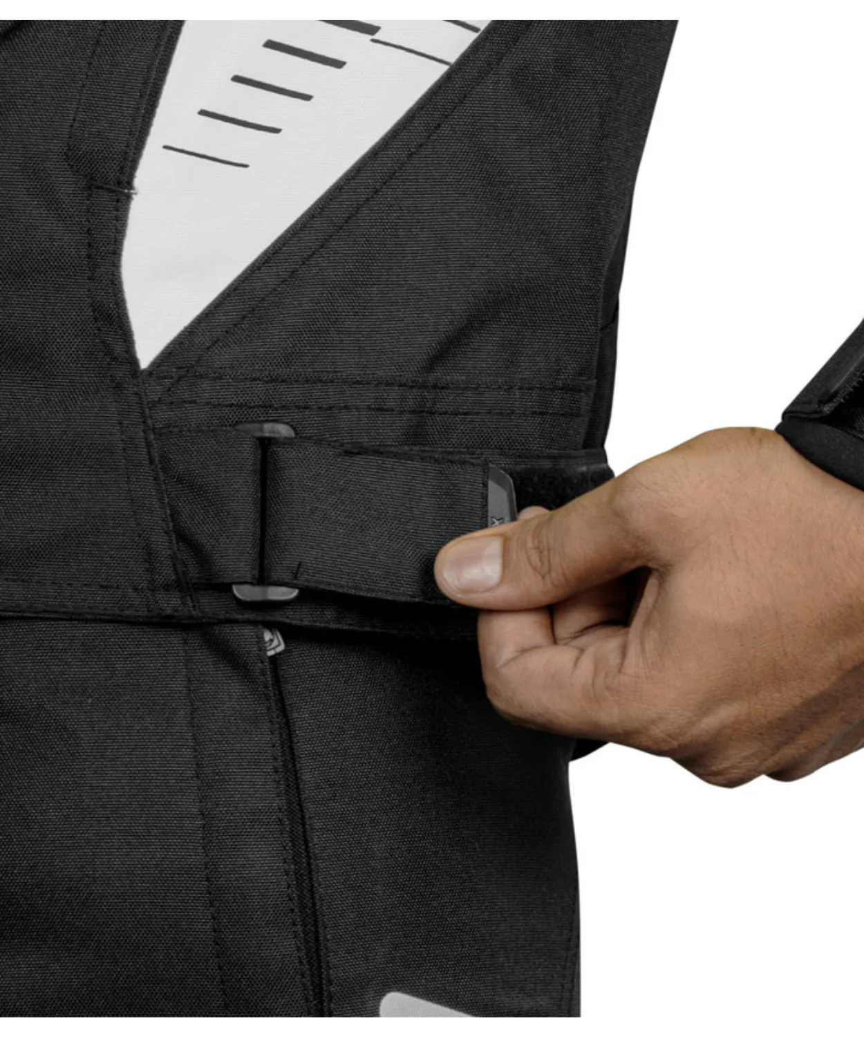 Rynox Tornado Pro 4 CE Certified Class A Riding Jacket - Black White - Image 7