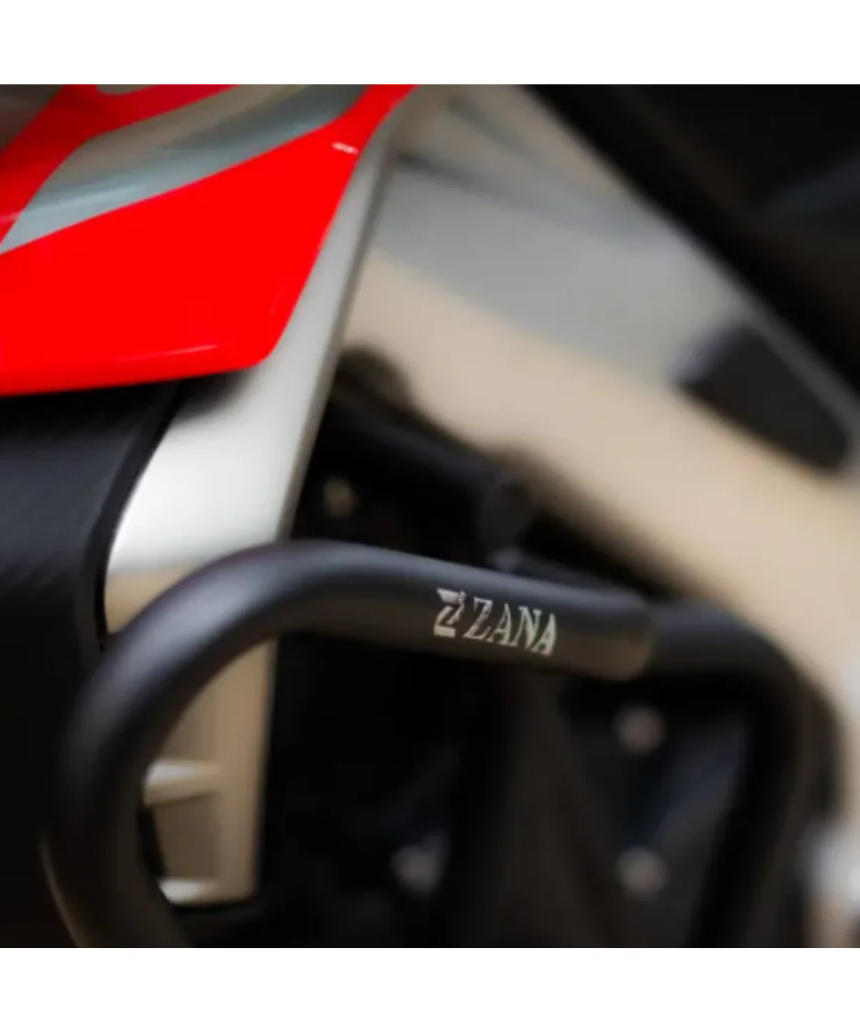Zana Crash Guard with Slider for Pulsar NS400z - ZI-8510 - Image 4