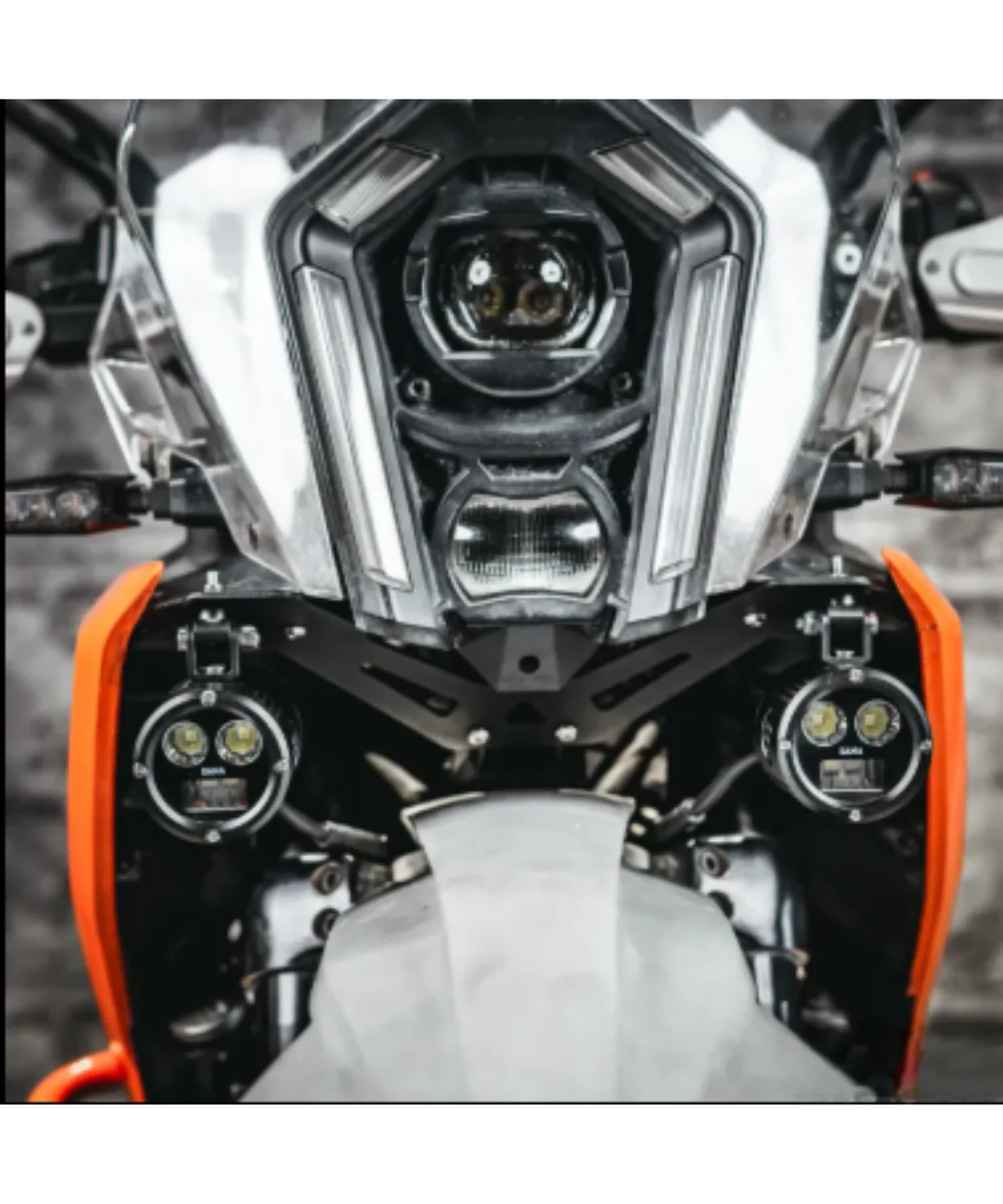 Zana DRL R40 Fog Light Mounting Kit for KTM Adventure 390 2025 - ZI-8632 - Image 2