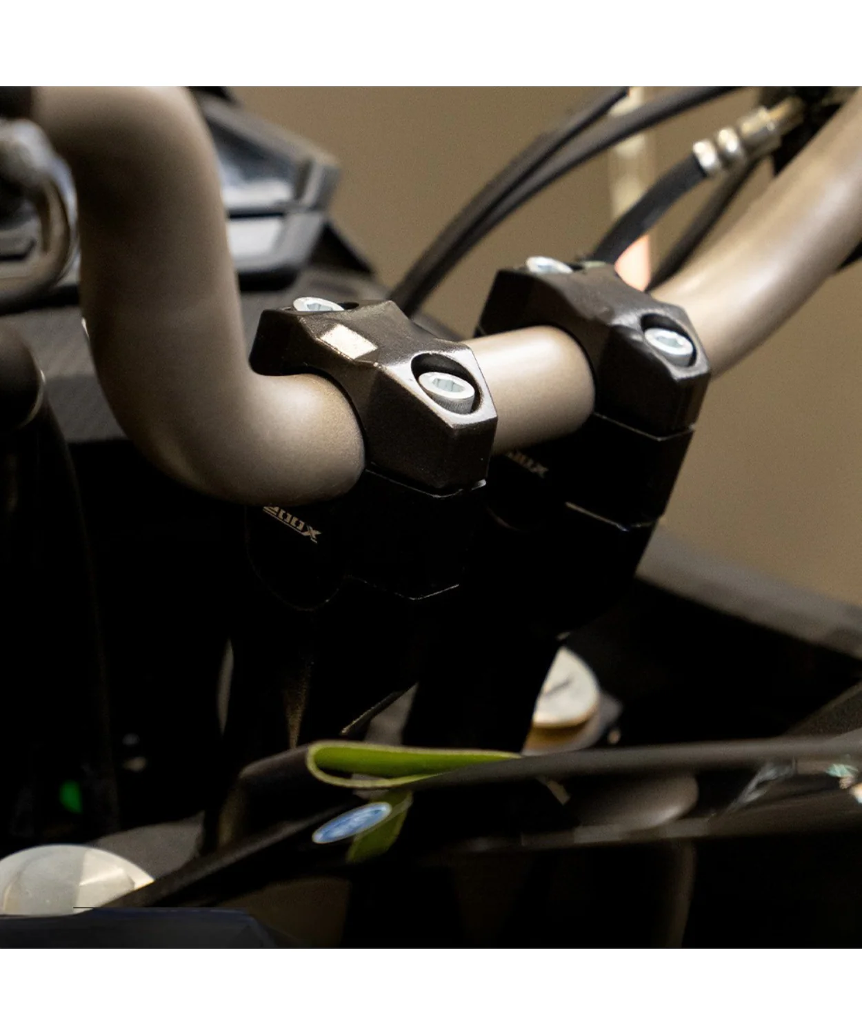 Zana Handle Riser for Honda CB 200 X (Black) - ZI-8509 - Image 2