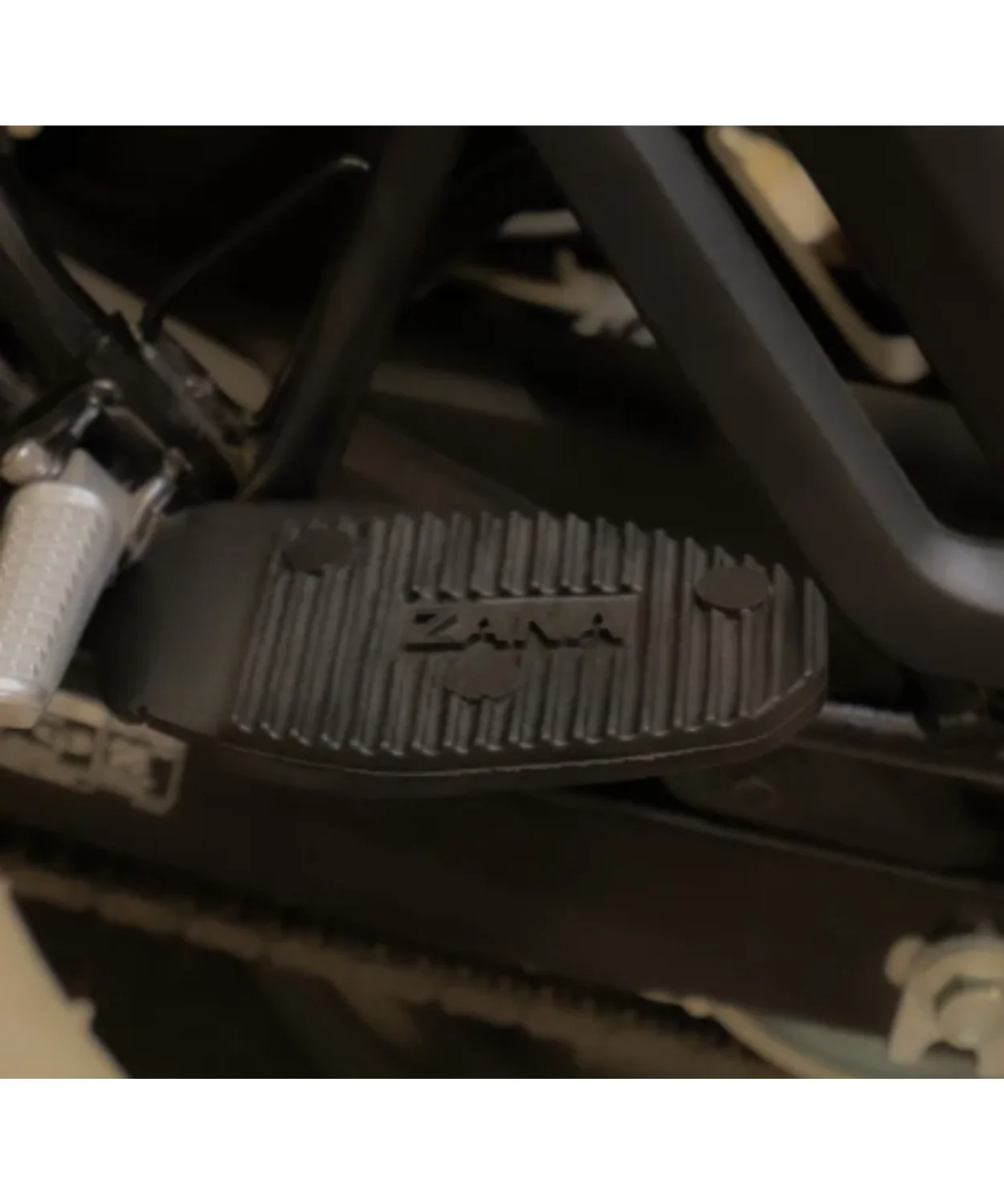 Zana Rear Footrest For Honda CB200X - ZI-8507 - Image 2